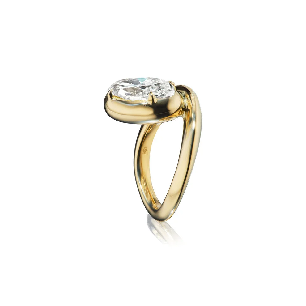 Oval Statement | Brilliant White | 14K White Gold | Pure Sophistication
