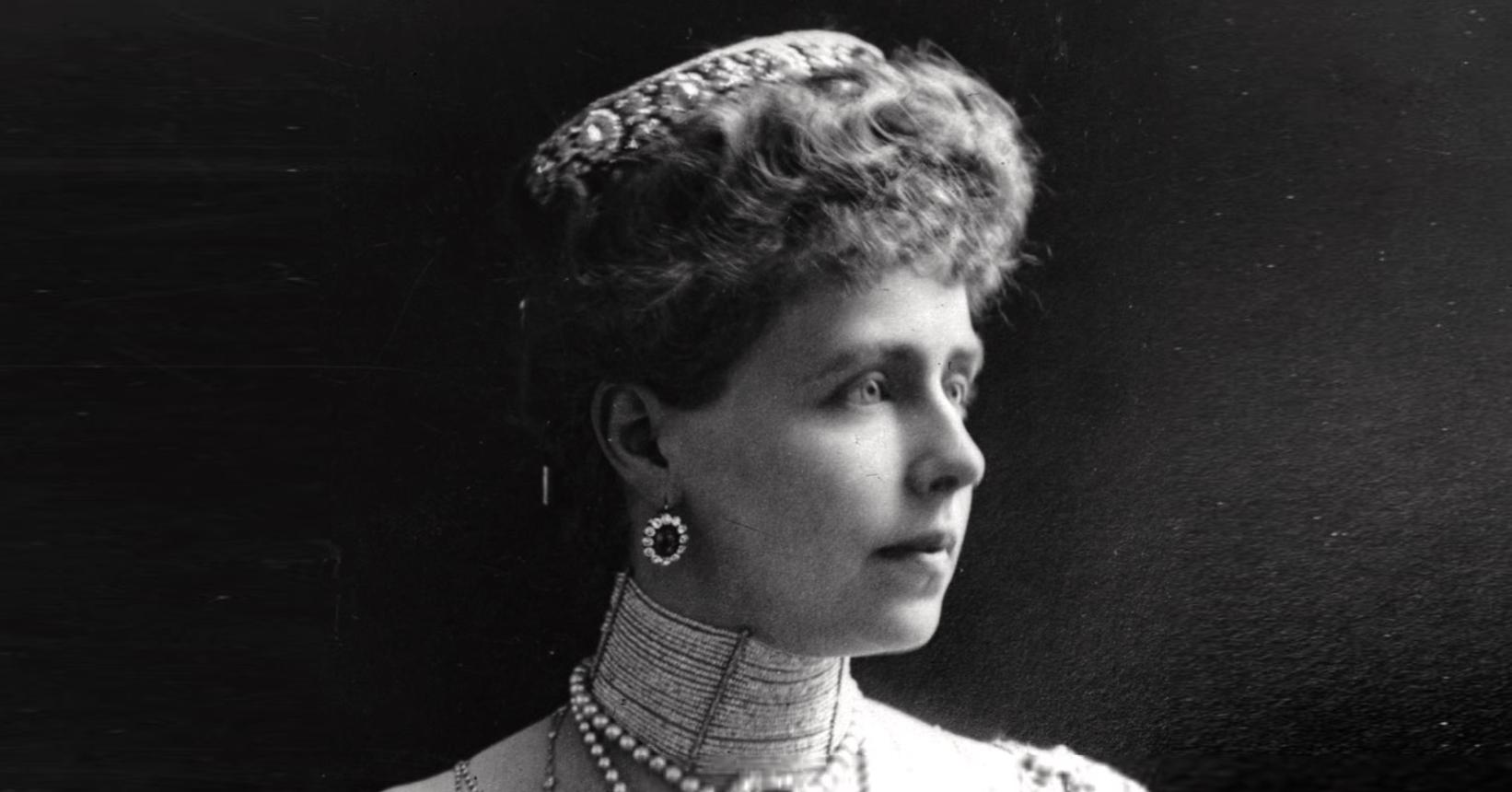 Queen Marie of Romania Sapphire 3. Queen Marie of Romania Sapphire Legacy Diamonds and Gemstones.
