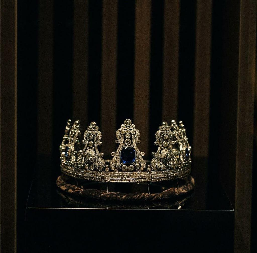 The Portuguese Royal Treasury 3. The Portuguese Royal Treasury Legacy Diamonds and Gemstones.