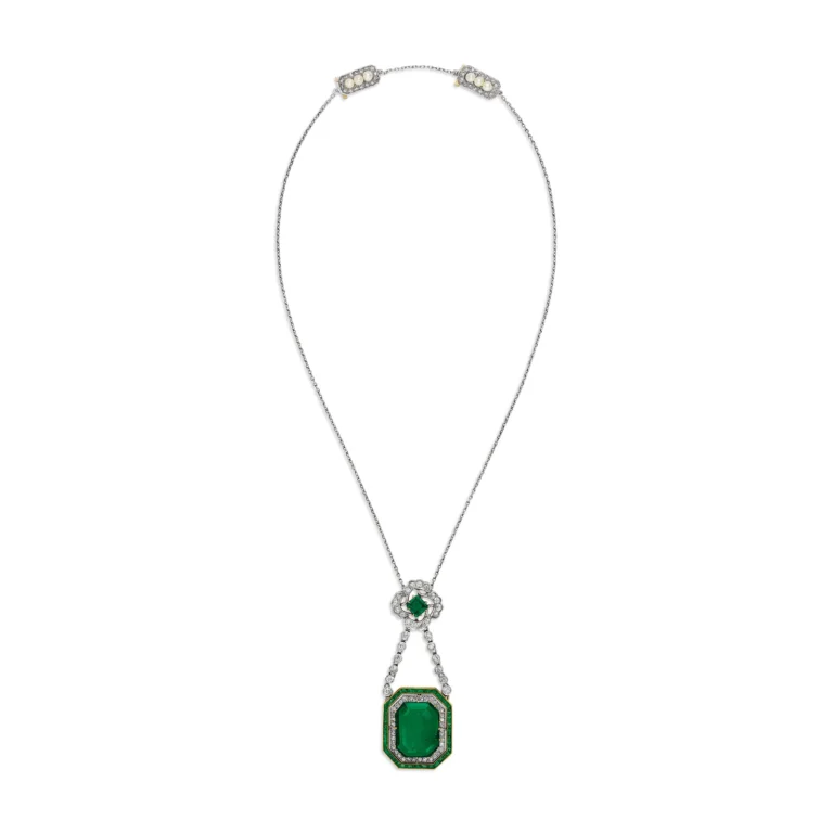 15-Carat Emerald, Diamond & Pearl Pendant-Necklace | Emerald-Cut | 18K Yellow Gold | The Florentine Garden