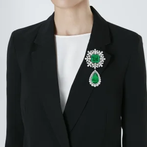 Emerald and Diamond Pendent Brooch Buff-top Emerald of 43.55 Carats and Pear-shaped Emerald of 24.84 Carats, Pear, Marqu — view 2
