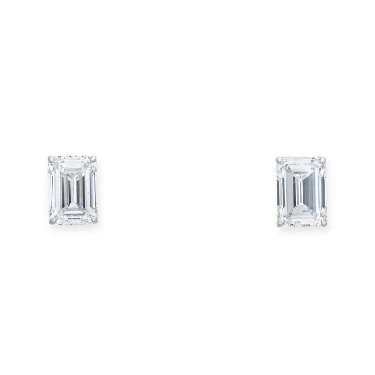 Diamond Earrings Emerald-cut Diamonds of 3.02 and 3.01 Carats, Platinum D Colour