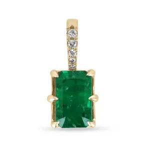 3.0tcw 18K Gold Fine Quality Emerald & Diamond W Accent 6 Prong Necklace