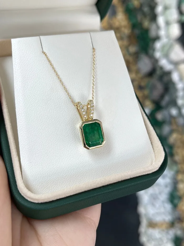 3.17tcw 14K Natural Dark Green Split Bail Pave Set Emerald & Diamond Accent Pendant Necklace