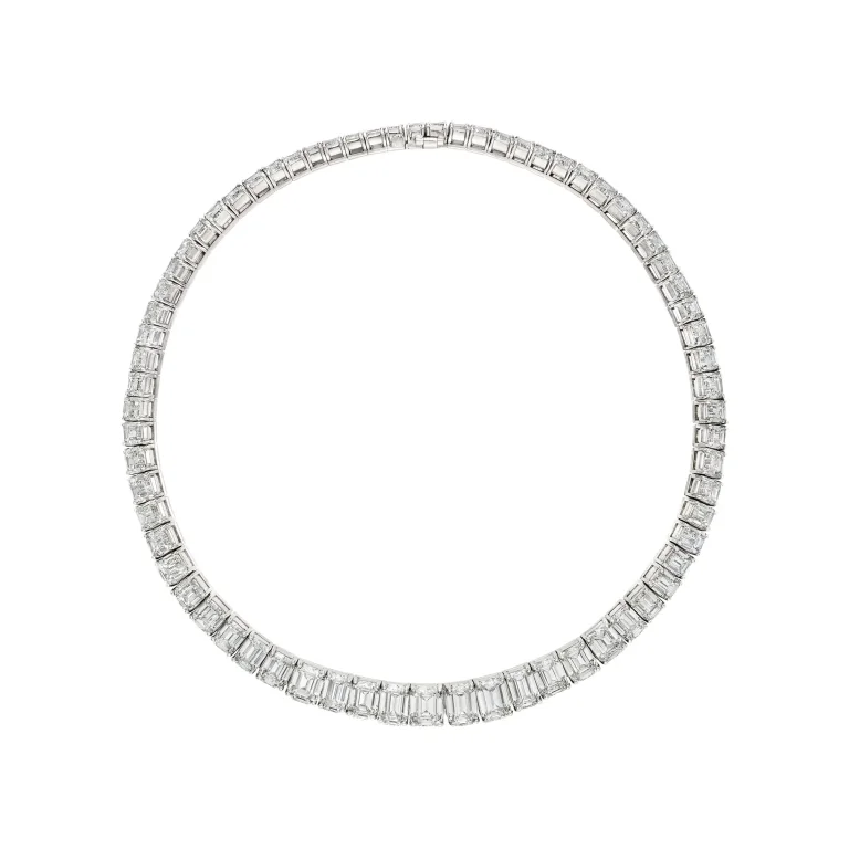 50 carats DIAMOND NECKLACE Emerald-cut diamonds, platinum and white gold