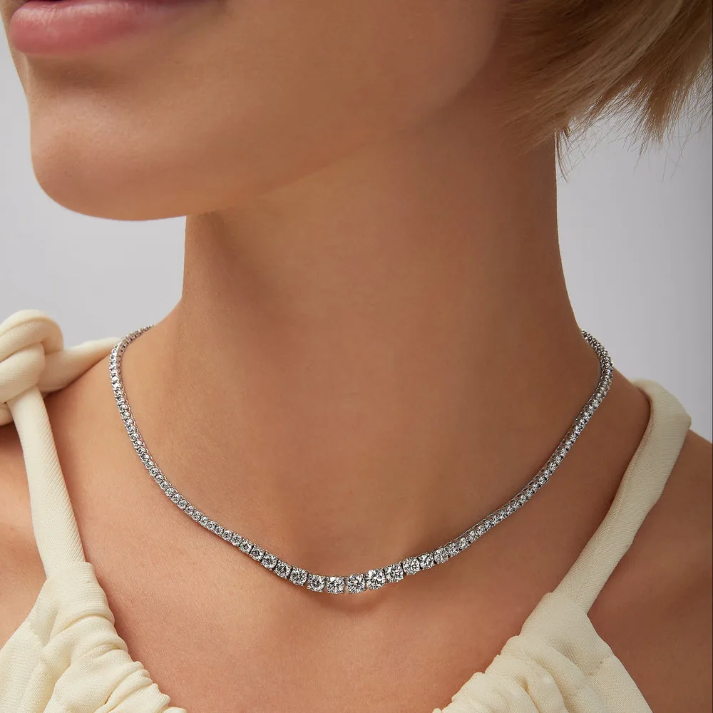7.7CT. GRADUATED ROUND BRILLIANT DIAMOND TENNIS NECKLACE IN 18K WHITE GOLD