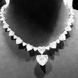 70 carat heart diamond necklace with 8 carat drop D-H vvs-vs