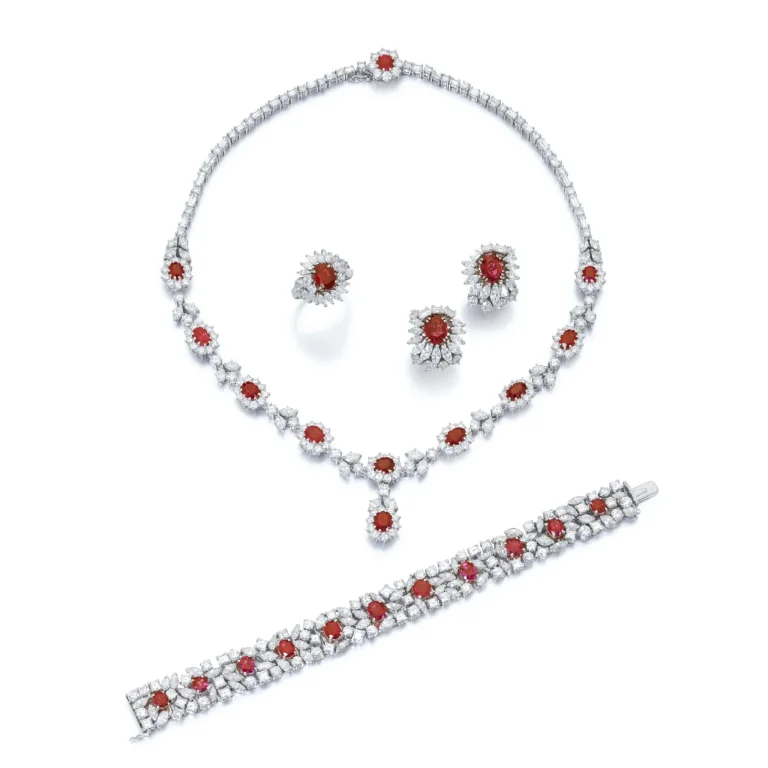 75 carats Necklace, bracelet and earring suite ruby and diamonds