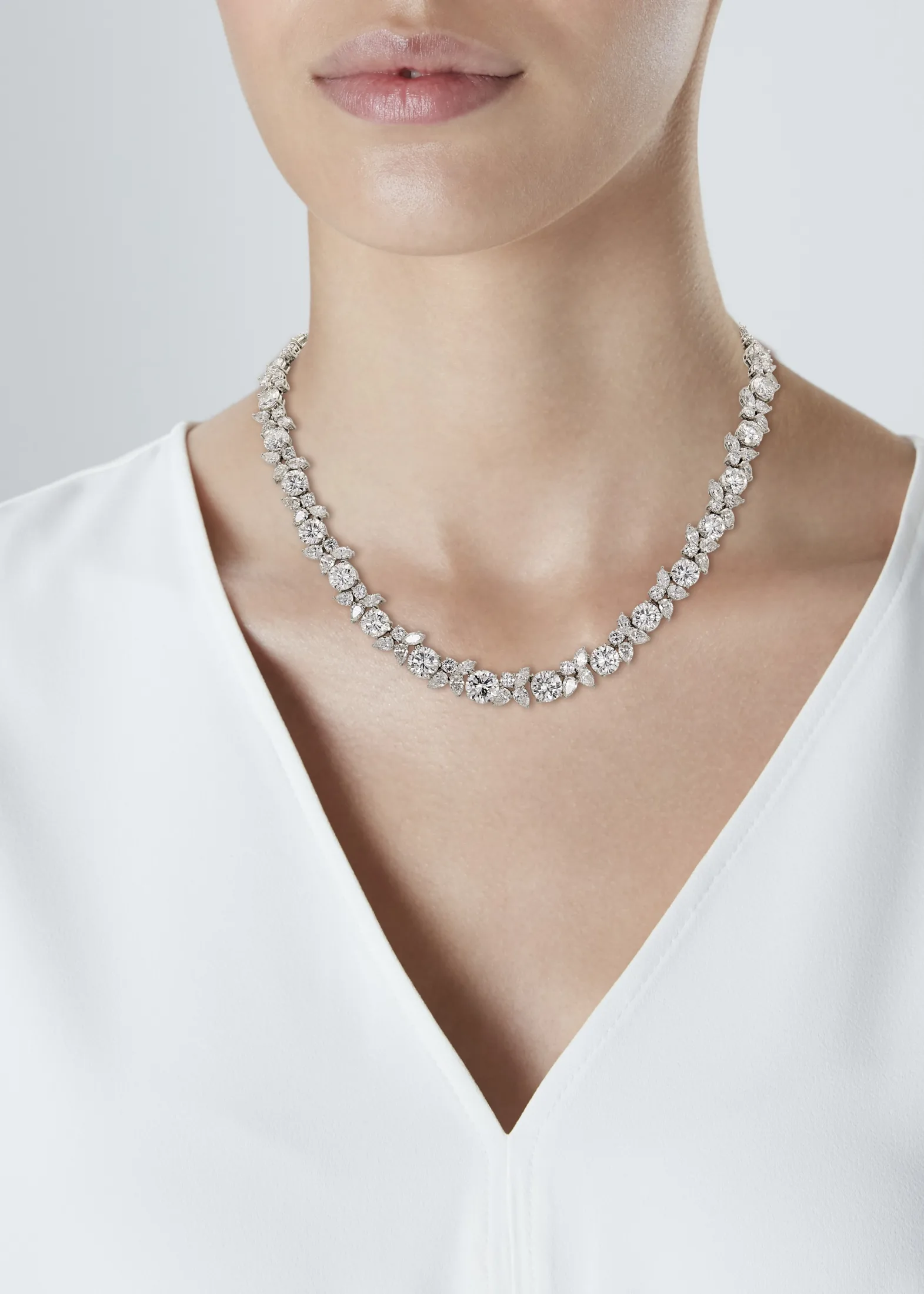 80 carats EXQUISITE DIAMOND RIVIÈRE