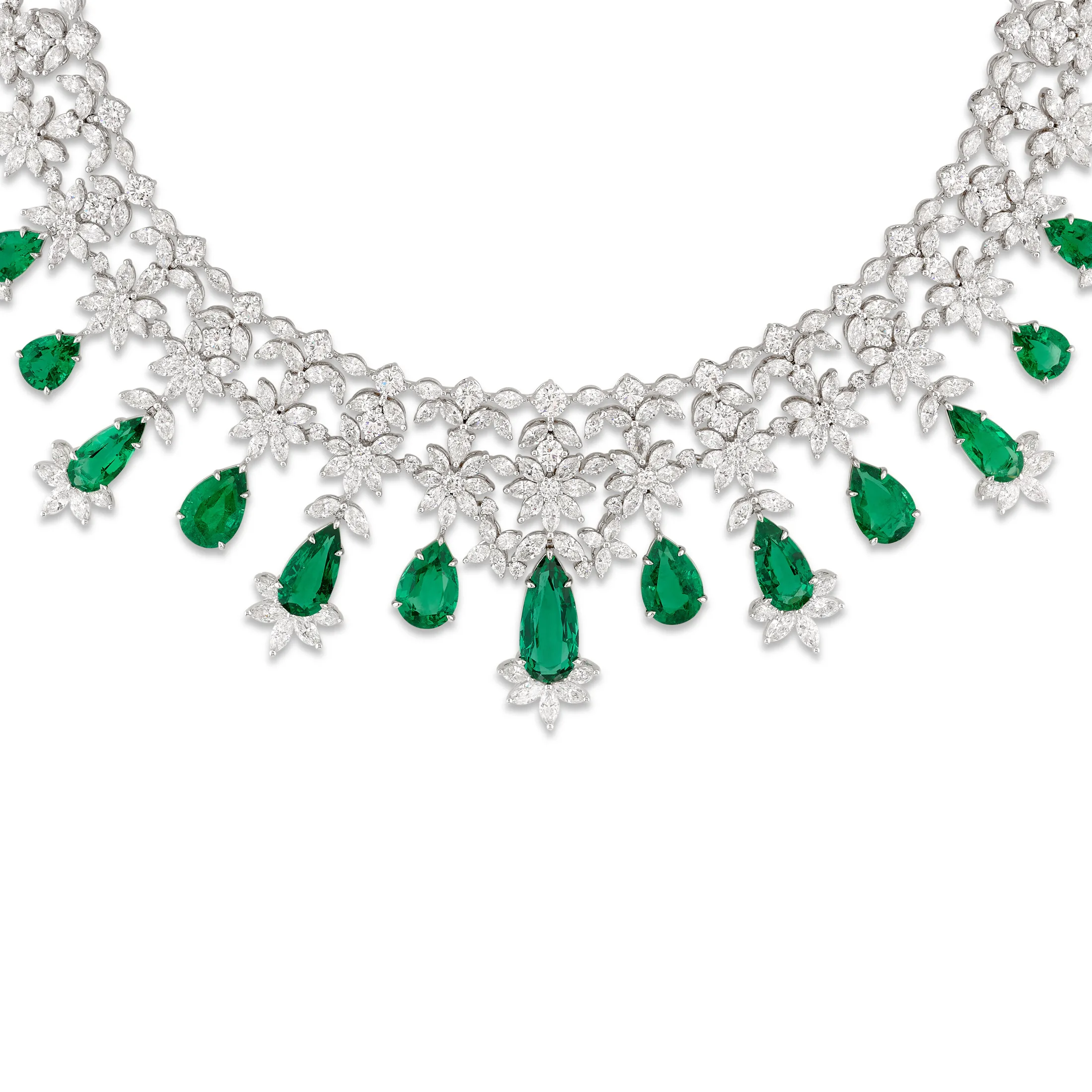 EMERALD AND DIAMOND NECKLACE