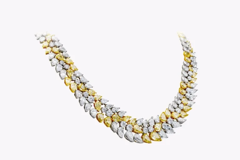 79.50 Carats Total Mixed-Cut Yellow & White Diamond Necklace in Yellow Gold & Platinum