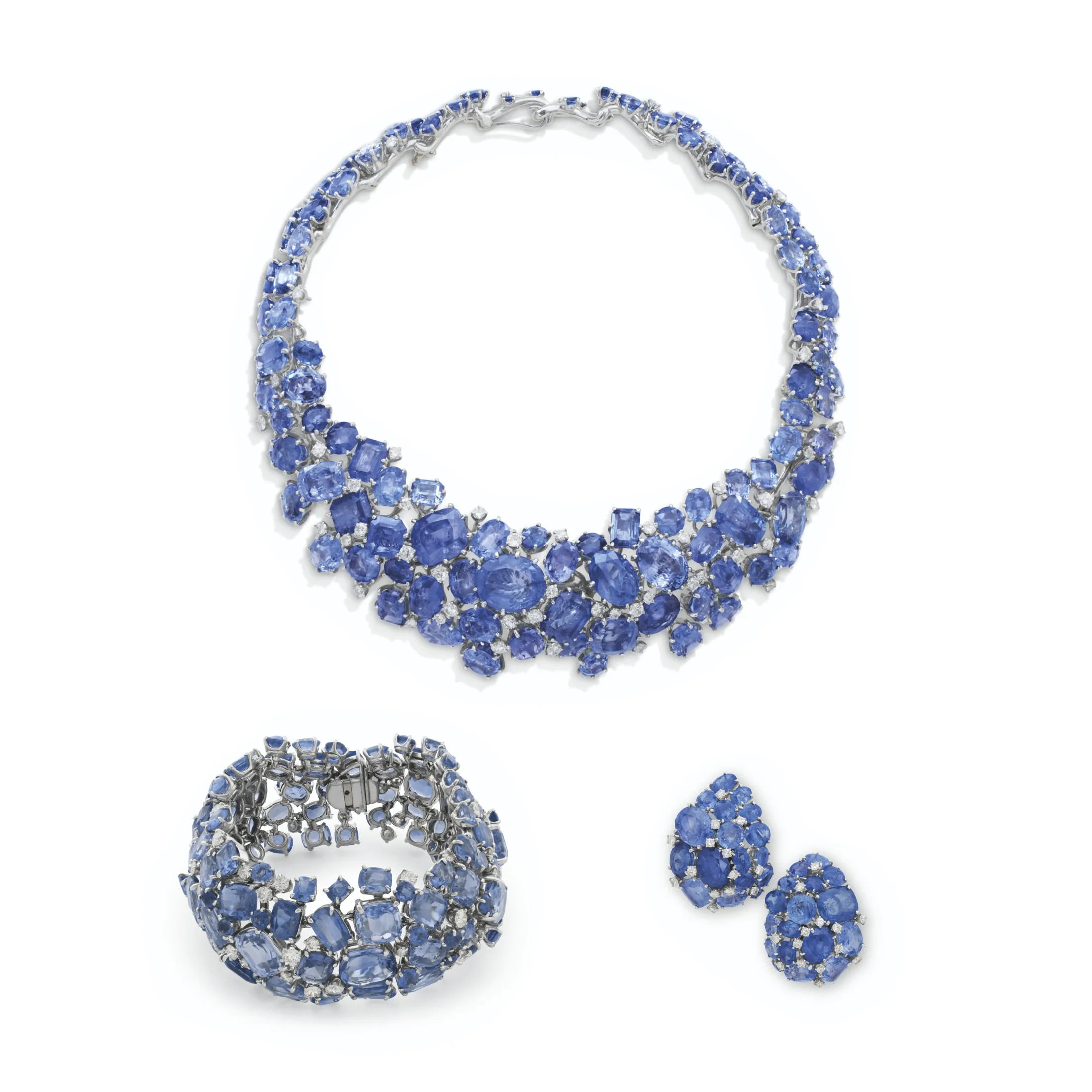 SAPPHIRE AND DIAMOND NECKLACE, BRACELET AND EARRING SUITE